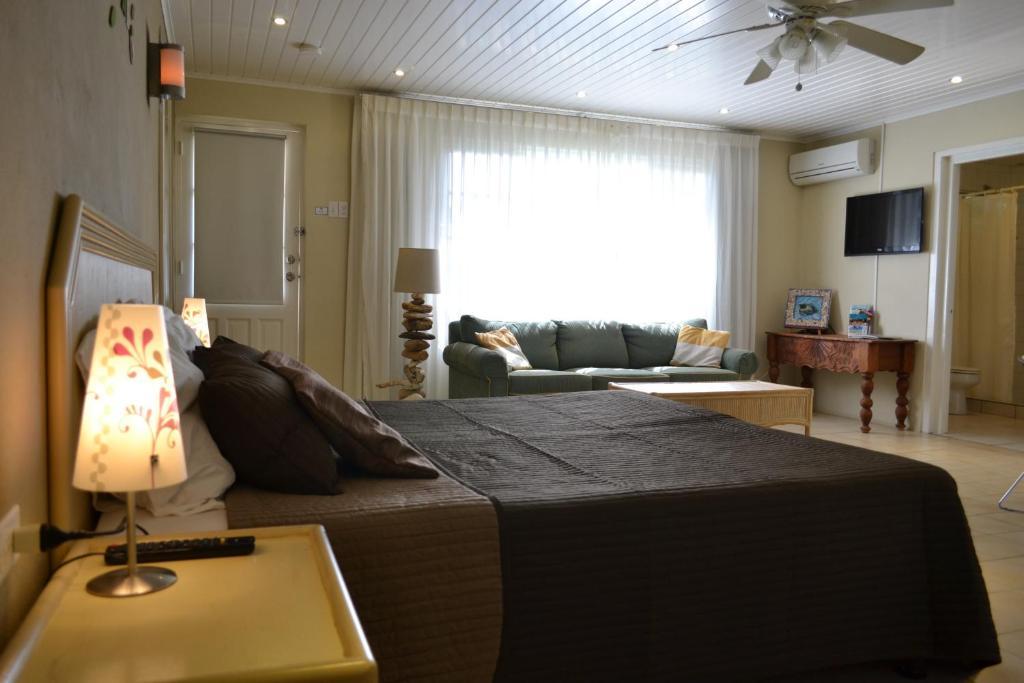 Bananas Apartments Adults Only Palm Beach Phòng bức ảnh