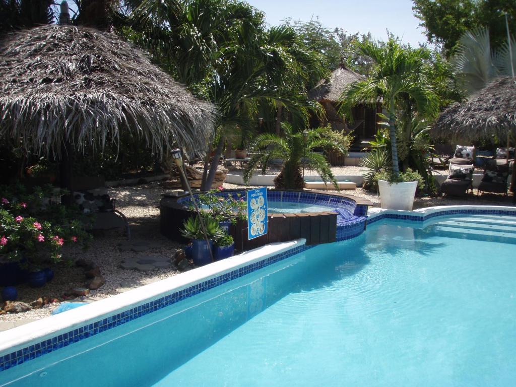 Bananas Apartments Adults Only Palm Beach Ngoại thất bức ảnh