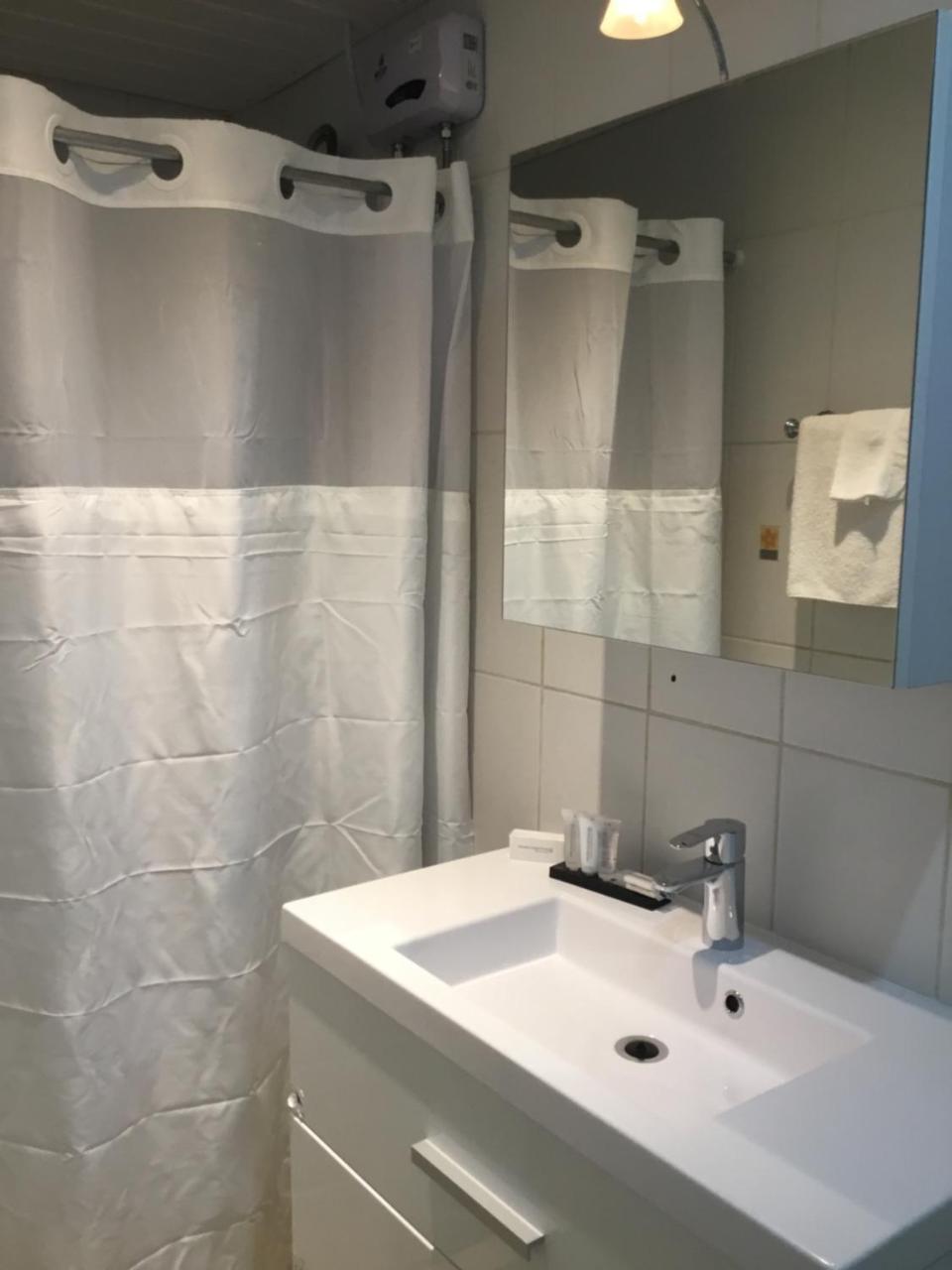 Bananas Apartments Adults Only Palm Beach Ngoại thất bức ảnh